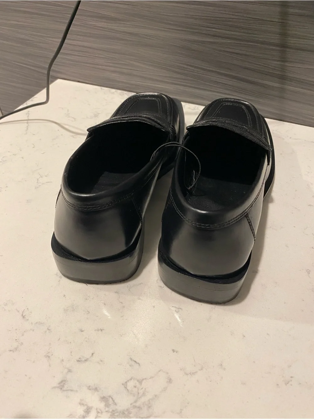 Zara sleek black